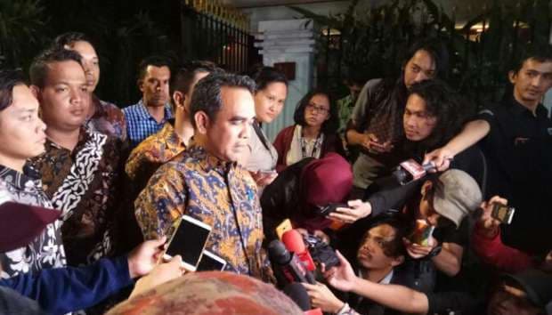 Prabowo Kumpulkan Tokoh Politik di Rumahnya, Cuma Makan Malam? 