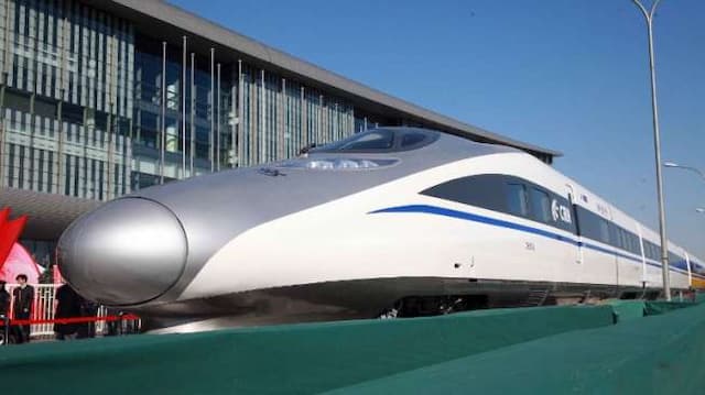 Cina Luncurkan Kereta Api Berkecepatan 400 Km/Jam