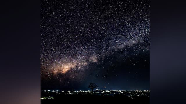 Pesona Milky Way Sumba yang Bikin Amrazing & Dian Sastro Jatuh Cinta