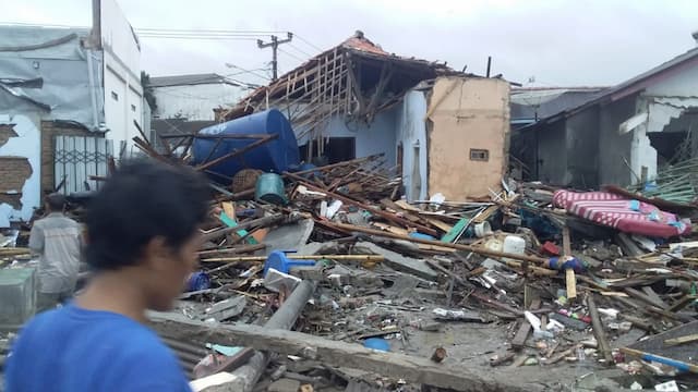 Family Gathering Karyawan PLN yang Pupus Dihantam Tsunami